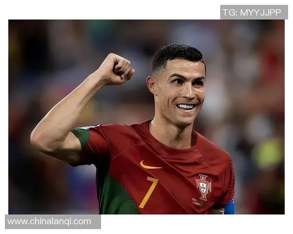 回顾老一辈足球巨星的辉煌历程及其对足球发展的深远影响